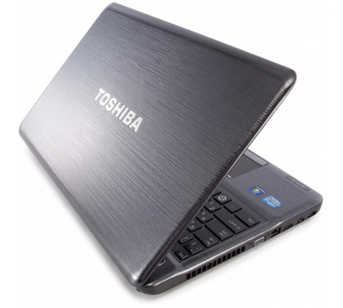 Ноутбук Toshiba Satellite 17,3" HD | 16 ГБ RAM | 240GB SSD | 700GB HDD | Б/У